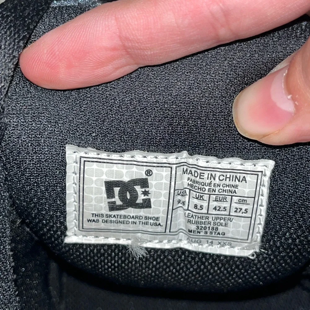 Mens‎ DC Stag Skate Shoes Size 9.5 Black Grey Trainers Skateboarding